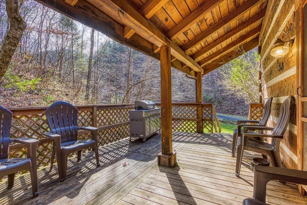 Bear End Villa Sevierville Bagian luar foto