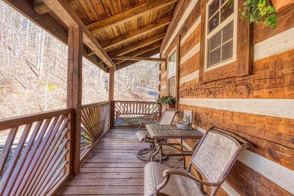 Bear End Villa Sevierville Bagian luar foto