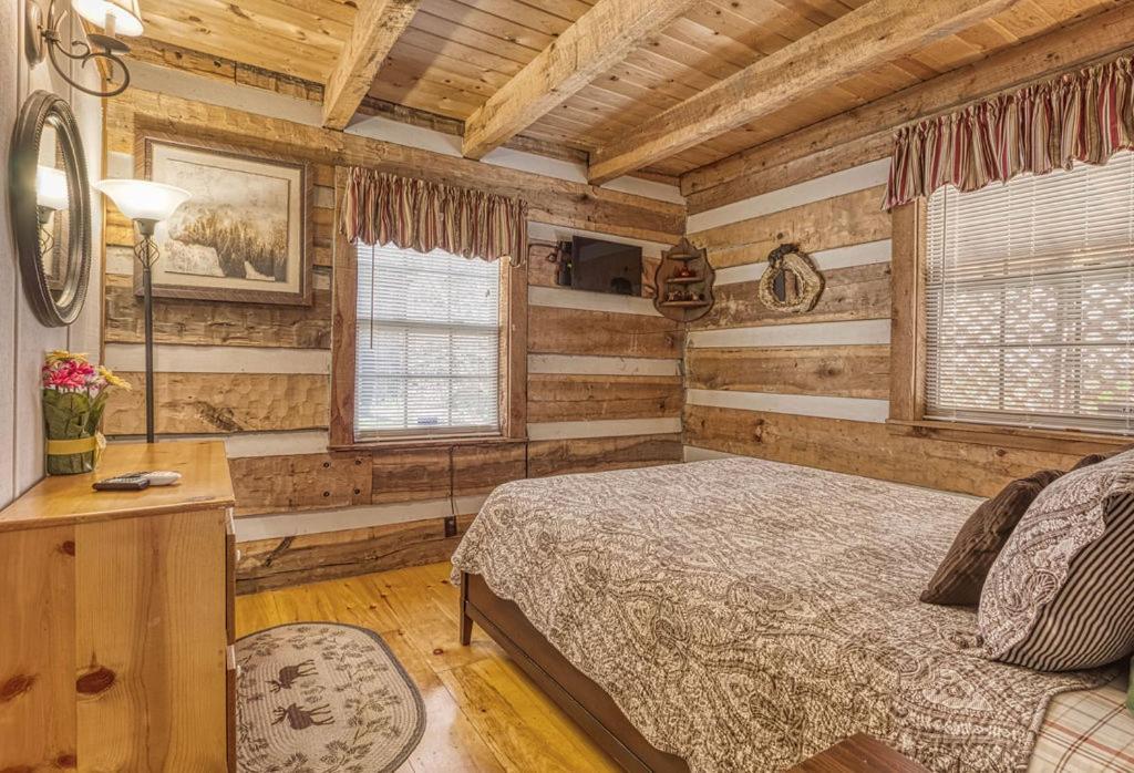 Bear End Villa Sevierville Bagian luar foto