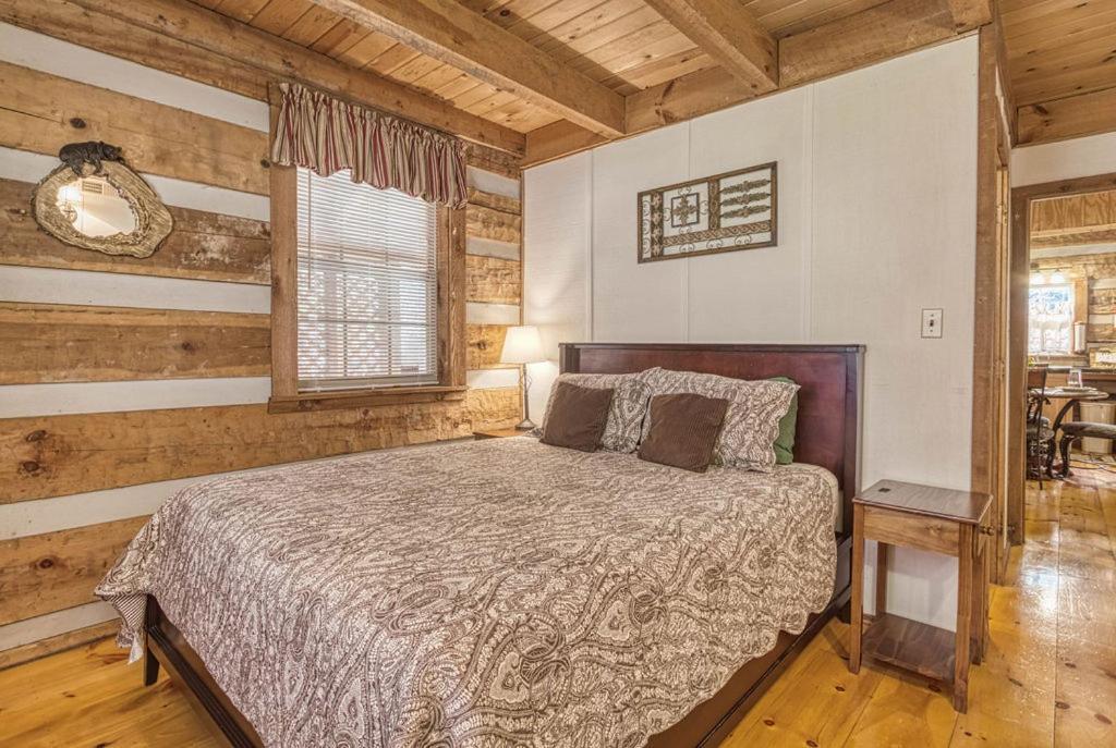 Bear End Villa Sevierville Bagian luar foto