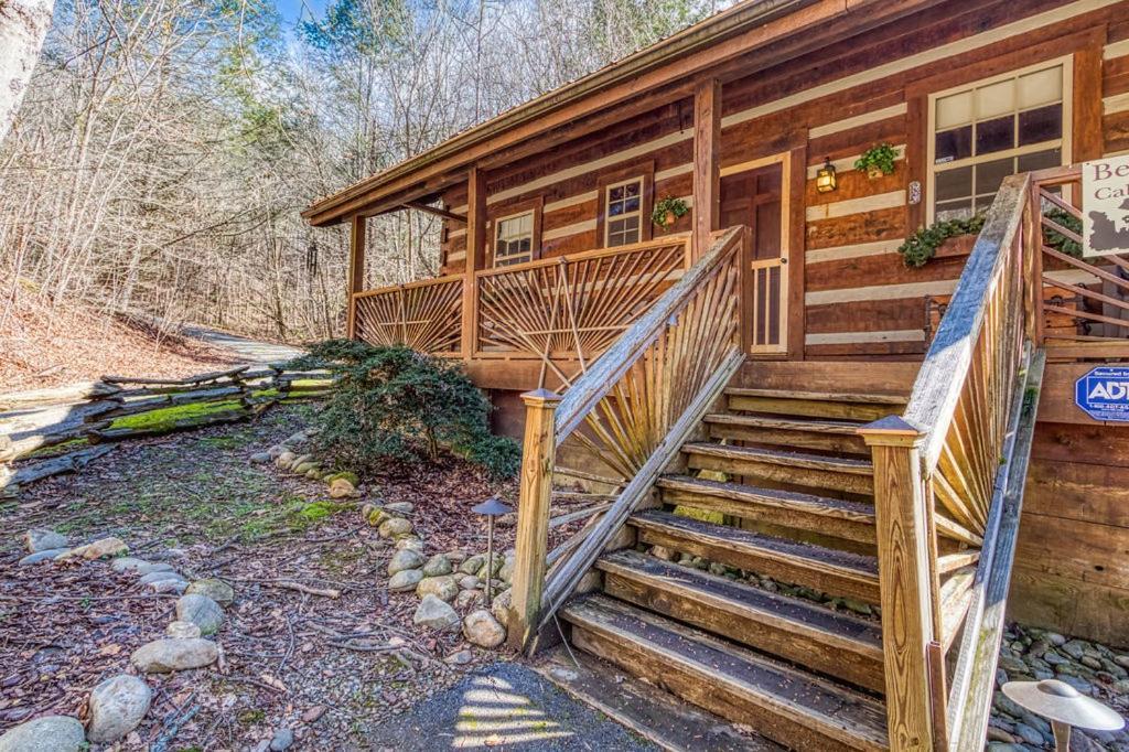 Bear End Villa Sevierville Bagian luar foto