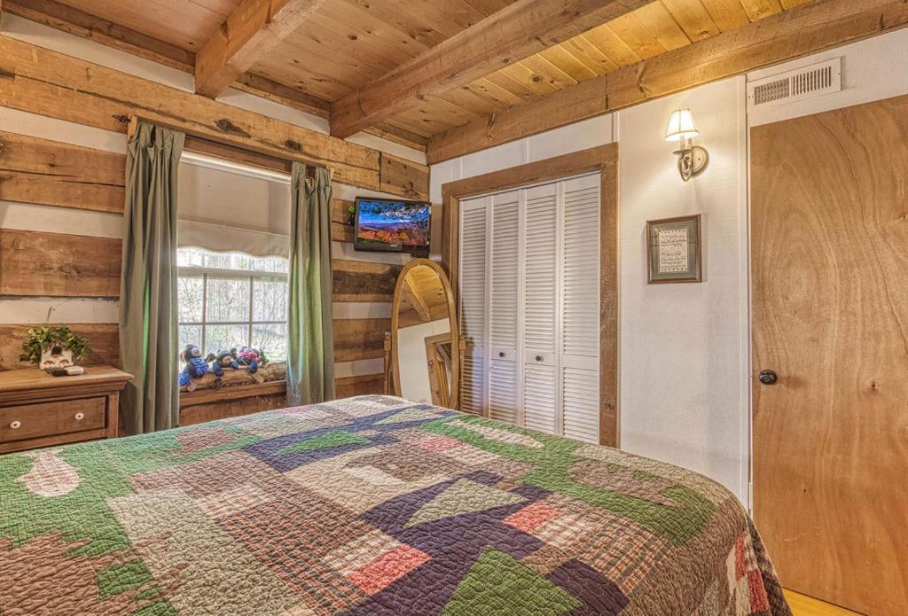 Bear End Villa Sevierville Bagian luar foto