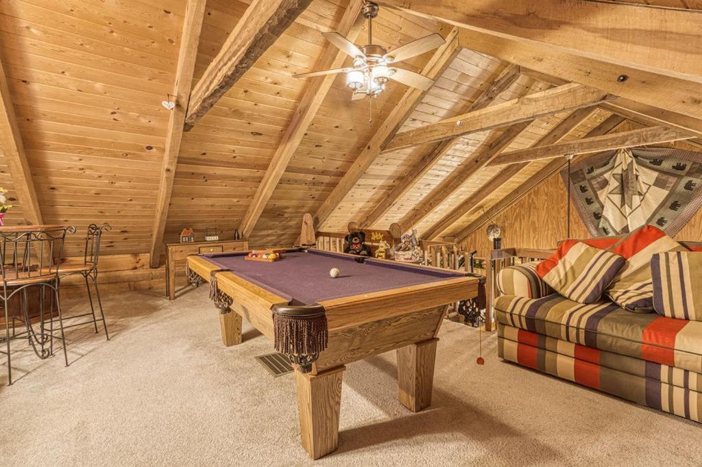 Bear End Villa Sevierville Bagian luar foto